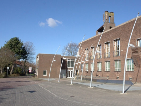 Exterior view of De Cultuurschuur building