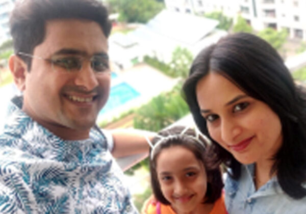 Satyajeet e la sua famiglia